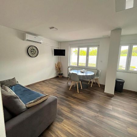 Gm Gite Maison Neuve Et Tout Confort Lucey Екстериор снимка